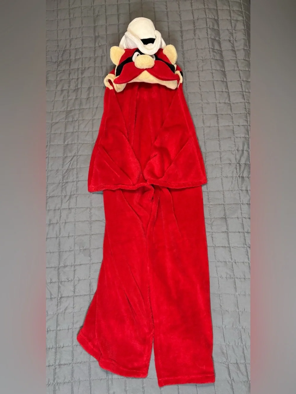 Texas Tech University Raider Red Hooded Throw Blanket 46x36 Mascot Wear 2013 Fan